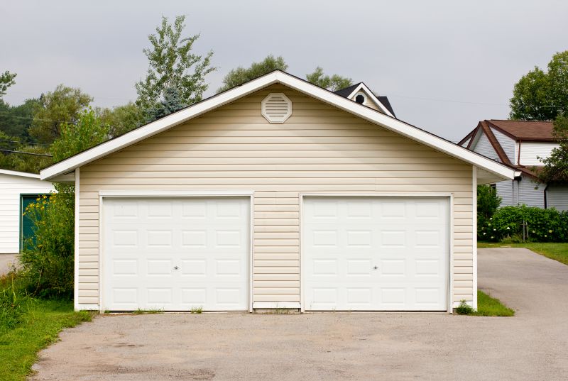 Custom Garage Installation in Conroe, TX