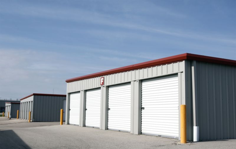 Warehouse Garage Construction in Conroe, TX